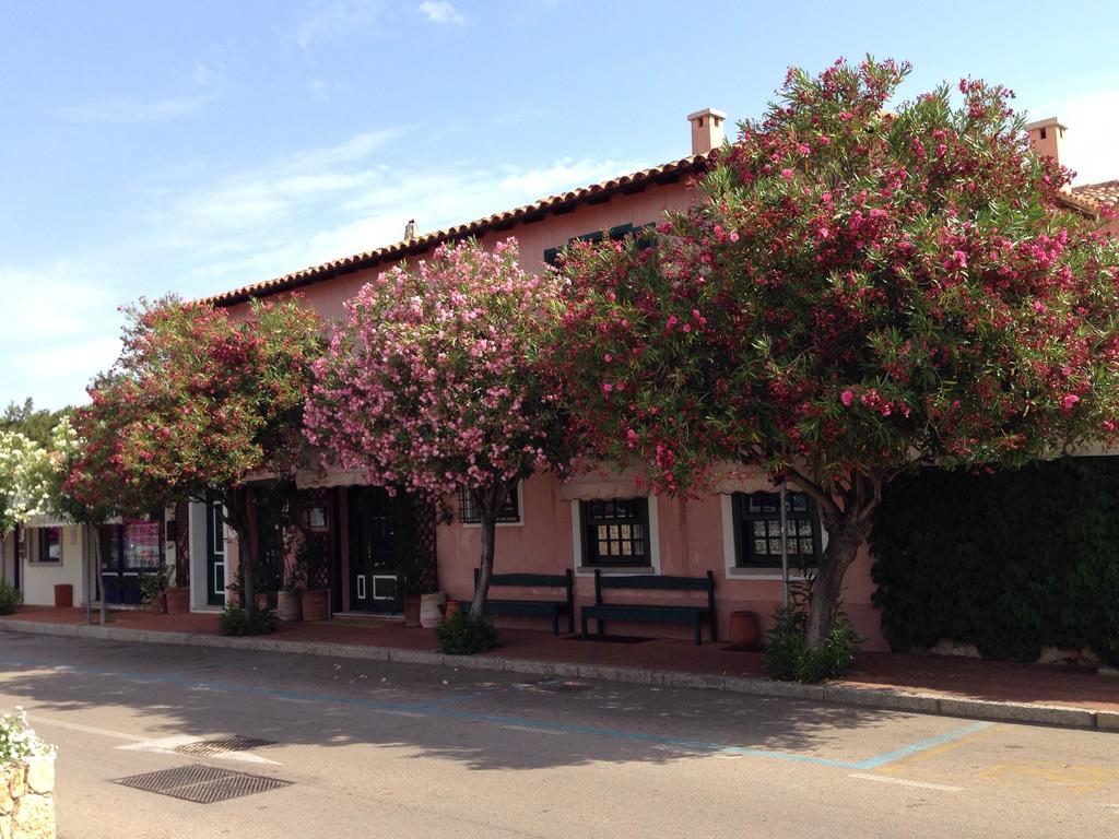 Domus Corallia-Luxury Rooms Porto Rotondo Exterior foto