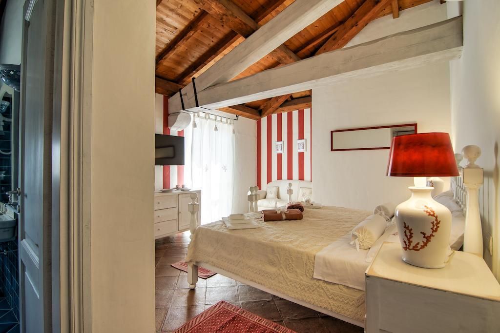 Domus Corallia-Luxury Rooms Porto Rotondo Zimmer foto